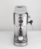capsule + coffee powder + milk foam 3 in 1 semi-automatic coffee machine. 20Bar extraction mocha, 1 cup / 2 cup, 1350W, powder hammer 51mm